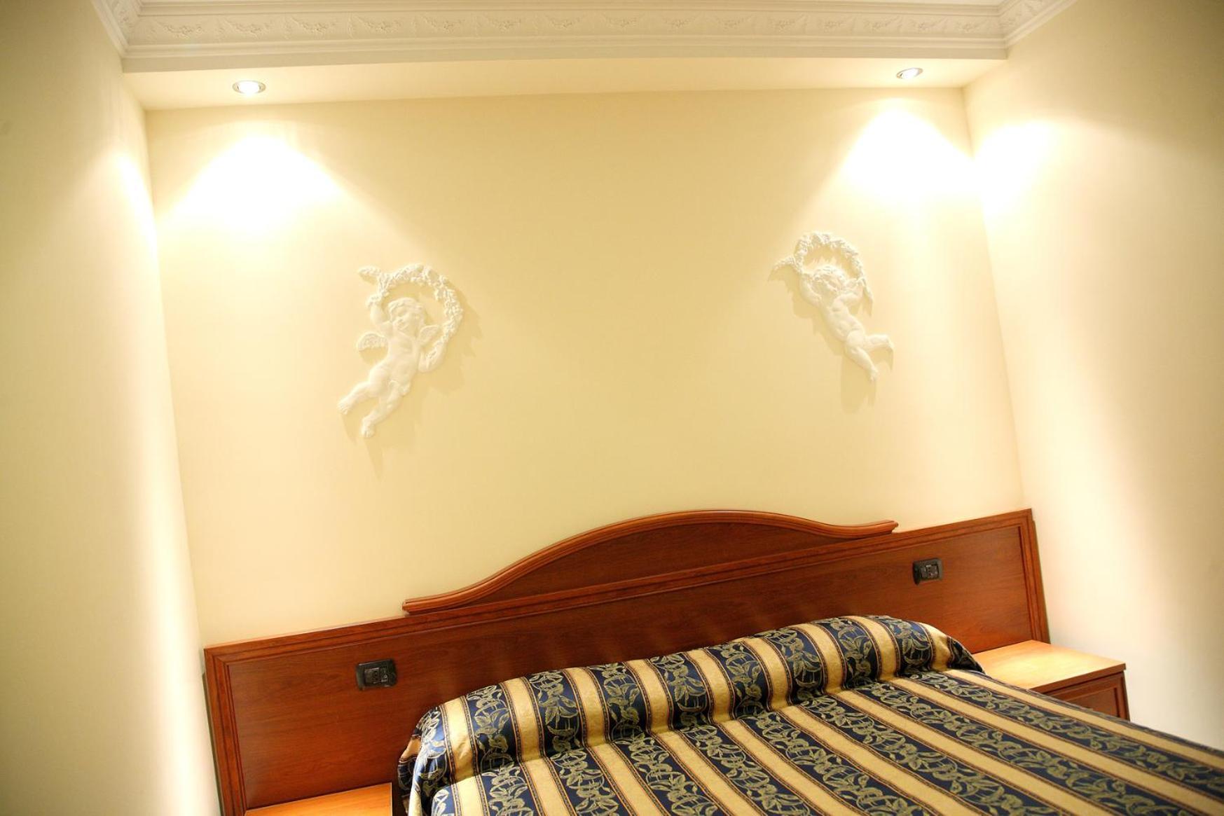 Guest House Galaxy 罗马 外观 照片